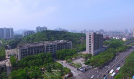 湖南工商大学(湖南工业大学是985还是211)